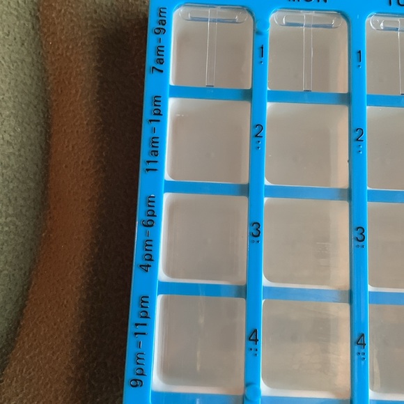 Medication organizer. Approximately 12 1/2” x 8” x 1 1/2” - Picture 4 of 10